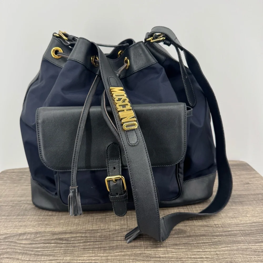 Moschino Vintage Bucket Redwall Nylon Navy Blue Shoulder Bag Crossbody - Picture 2 of 14